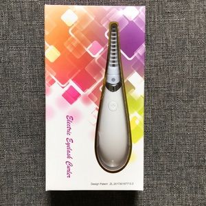 Electric eyelash curler